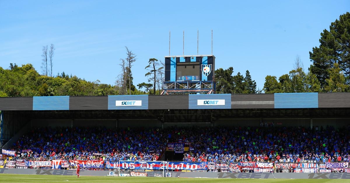 Hinchas - Partido vs Huachipato